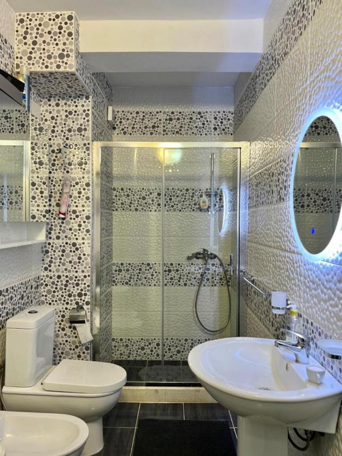 White Sidesea View Apartment Sarandë Exteriör bild